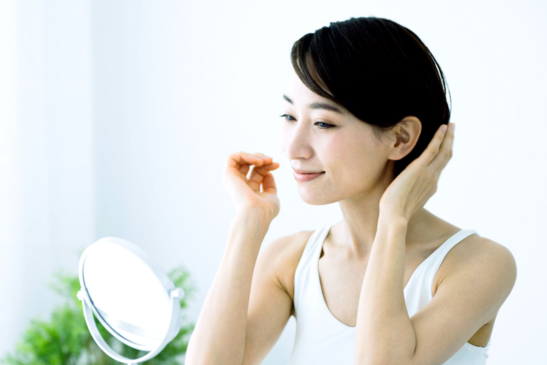 ショートヘアや前髪……ヘアーセラムを吹きかけるのが難しい時は?